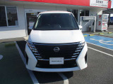 万が一のトラブルにも、全国の3000ケ所の日産サービス工場で修理可能!!年間走行距離無制限、バッテリーも保証対象です!