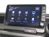 ナビゲーションは純正9インチメモリーナビ(LXU-242NBi)を装着しております。AM、FM、CD、DVD再生、Bluetooth、音楽録音再生、フルセグTVがご使用いただけます。