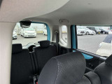 展示されているお車は全台1年間のトヨタロングラン保証が付いて参ります。最長3年間の保証をお付けすることも可能ですので、どのエリアに住むお客様でも安心して保証をお受けすることができます!