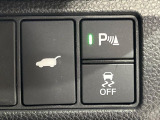 【パワーバックドア】スマートキーや運転席のボタンを押すだけでリアゲートが自動で開閉します!荷物を持っている時や、高い位置にあるバックドアを閉める際に便利な機能です♪