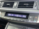 左右独立温度コントロールフルオートエアコンです。運転席、助手席それぞれで独立して温度設定ができます。冷え性の方が乗っても安心ですね♪