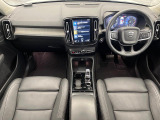 XC40 B4 AWD インスクリプション 4WD 