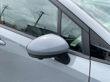 ウィンカーミラーで更にスタイリッシュで存在感あり!対向車からの視認性アップで安全性も高まります!