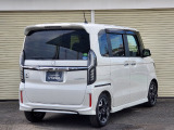雨の日でもちょっと窓を開けて換気したい事ってありますよね。ドアバイザー付きなので雨の侵入を気にせず開けられます!また夏場の駐車時には少し窓を開けておけば換気もできます!
