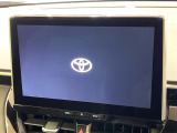 【10.5インチナビ】高級感とインパクトのある大画面ナビを装備。各種オーディオ操作はもちろん、スマホ連携もできる利便性の高いナビです♪