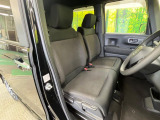 ドライバーによって運転しやすいポジションは異なり、あの車はどうなのか不安なこともありますよね。気になるお車は店頭で乗り込んでご確認いただけます♪
