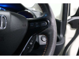 ホンダセンシング搭載!誤発進抑制機能・路外逸脱抑制機能・歩行者事故低減ステアリング・車線維持支援システム・先進車発進お知らせ機能など多彩な先進安全機能でより安全で快適なドライブを支援します。