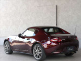 神戸マツダ神戸西インター店は、通常ディーラー+&alpha;の次世代型店舗としてROADSTER EXPERIENCE SPACEの冠を掲げ、「いつでも・誰でも・気軽に会いに行ける」ロードスターUカー専門店。