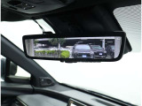 デジタルインナーミラー装備!車両後方のカメラの映像をデジタル補正で視認性を向上させてインナーミラー内に表示します♪視界を遮るものがなく、後席に同乗者がいても後方を確認しやすく安心です♪