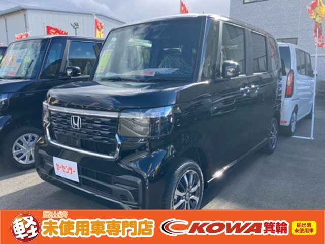 N-BOXカスタム  カスタム 660 4WD