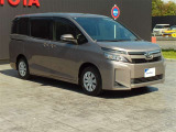 広々とした車内空間に優れた燃費性能。更にデザインも上質で人気のお車です!