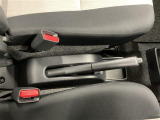 軽の看板が目印です!届出済 未使用車をお探しの方はこちらの看板を目印にお越しください。※似たような看板のお店がございますのでお間違えのないようご注意ください。