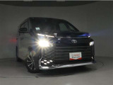 高輝度で点灯速度が速いLEDヘッドライト装備!LEDの明るい光が走行中の視界の確保をサポートして、夜のドライブがより楽しく安全に運転できます♪