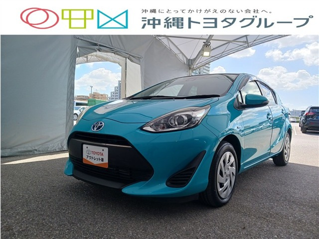 トヨタ アクア 