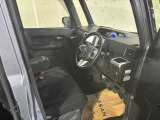 運転席はこんなです。