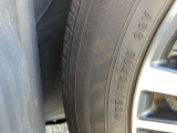 タイヤサイズは225/55R18