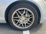 気になるお車がありましたら右の電話番号から直接お店にお問い合わせください。支払方法から車両情報、状態までなんでもご説明させて頂きます。スタッフ一同ご連絡お待ちしております。