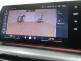 車両の頭脳といっても過言ではない『iDrive・システム』。オーディオ・ハンズフリー・ナビゲーションはもちろん、車両状況・操作説明まで確認する事ができます。