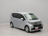 軽自動車ならではの小回りの良さで狭い道でのすれ違いや混みあった場所での取り回しがしやすいです。