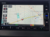7インチ純正メモリーナビ(VXM-224VFi)を装着しています。目的地設定やルート案内もスムーズに行えます。