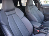 運転席・助手席ともにシートヒーターを装備。寒い季節のドライブも快適にお楽しみいただけます。