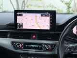 内装はシンプルに使い勝手を考え作られています。お車を運転する感覚をダイレクトに体感して頂けます。室内も広くロングドライブにも快適にお過ごしいただけます。