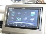 ナビゲーションはパナソニックSDナビ(CN-RE07D)を装着しております。AM、FM、CD、DVD再生、Bluetooth、音楽録音再生、フルセグTVがご使用いただけます。