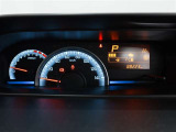展示車は車の全てを知り尽くしたエキスパートが基本性能に関わる機能や状態を徹底的にチェックしています。消耗部品の事前交換など法定12ヶ月点検相当の点検・整備を必ず実施しています。