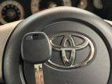 【キーレス】少し離れた場所からでもボタン一つでドアの開錠・施錠ができるのでとっても便利!ドアの鍵穴周りに傷をつけることもありません♪