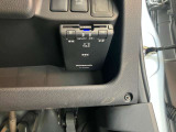 ETCを装備。これで高速道路の料金所もノーストレス。ノンストップで通過します。