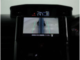パノラミックビューモニター装備!サイドビュー/車両に取り付けたフロント、サイド、バックカメラの映像を合成しての映像を画面上に表示させることで、低速時の運転を補助する装置です。車両本体の取扱書もお読みく