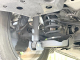 お車を安心してお乗りいただく為には、足回りの定期点検が欠かせません。サービスサポート(有償保証)では無料点検もご提供しており、安心のカーライフをお過ごしいただけるサポート体制が整っています。