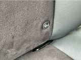 ISOFIX(後部座席)両サイド。小さなお子様のチャイルドシートを安心に取り付けできます☆