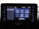 ディスプレイオーディオを装備。スマホとクルマをつなぐことで、これまでのナビに加えて、色々なサービスが楽しめます。