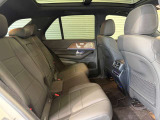 全席が主役となっておりますので、後部座席も快適な乗り心地です。是非、一度実際に乗っていただき、お確かめ下さいませ。