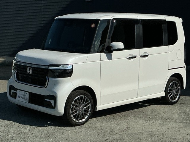 N-BOXカスタム ターボ 4WD 