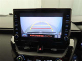 バックモニターを装備しています。車庫入れ時等に車両後方が確認出来るのでとても便利です。