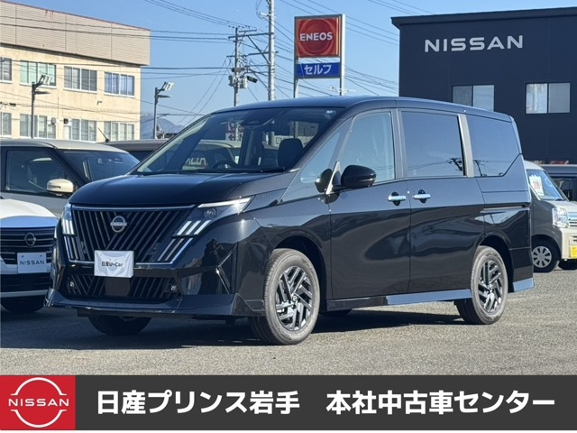 セレナ 1.4 e-4ORCE ハイウェイスターV 4WD 