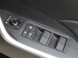 パワーウインドウを装備しております!後席ウインドゥの閉め忘れも運転席で解決できます♪