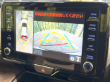 【パノラミックビューモニター】専用のカメラにより、上から見下ろしたような視点で360度クルマの周囲を確認することができます☆縦列駐車や幅寄せ時に活躍してくれます♪