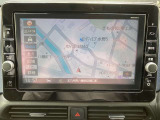 純正ナビゲーション。地上デジタル放送・DVD再生・音楽録音・Bluetooth接続