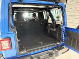 全てのお車が屋内にあるわけでは御座いませんので、来店前に事前連絡をお願い致します。
