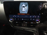 【ステアリングスイッチ】ハンドルを握ったままで各種装備の設定・オーディオの操作が可能。この快適さ、やめられません!