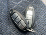 インテリジェントキーです。キーを取り出す事なく、車両のボタン操作だけてドアロック操作やエンジン始動等が可能です。