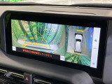 【パノラミックビューモニター】専用のカメラにより、上から見下ろしたような視点で360度クルマの周囲を確認することができます☆死角部分も確認しやすく、狭い場所での切り返しや駐車もスムーズに行えます。