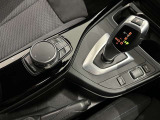 I-driveコントローラーでモニター部分を操作します。直感的に使用することが可能です。