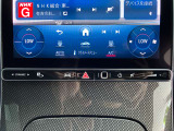 バックカメラにより駐車時の後方確認も楽にできます。