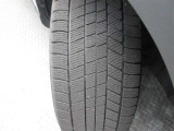 納車時にはノーマルタイヤにてお納めいたします
