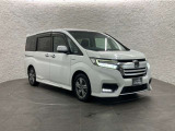 当社の優秀なスタッフがしっかり点検整備をさせていただいてからご納車いたします!さらに!エンジンオイル、エレメント・ミッションオイル・ワイパーゴムを新品交換になります!これで安心して乗って頂けます!