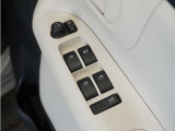 ◆パワーウィンドウスイッチ◆運転席から全席の窓の開閉操作を行うことが出来いつでも換気ができます!